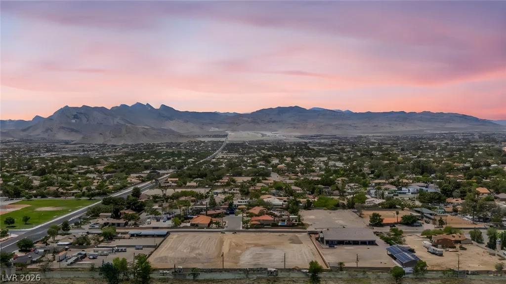 Miller Ln, Las Vegas, NV 89149