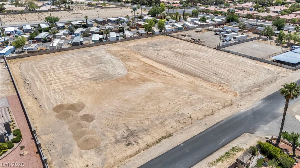 Miller Ln, Las Vegas, NV 89149