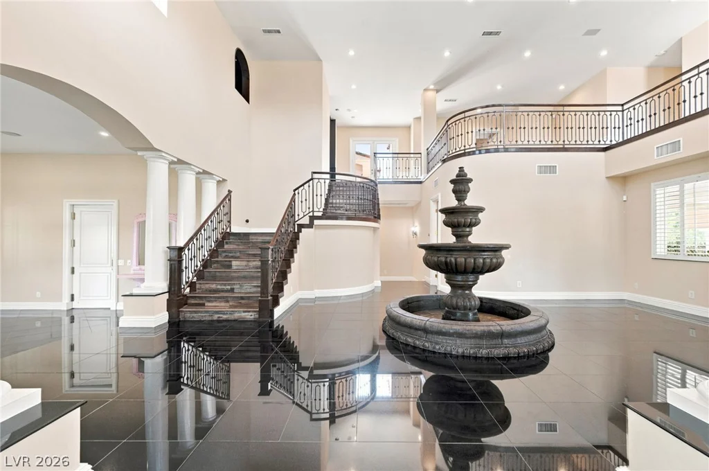 7 Rue Promenade, Henderson, NV 89011