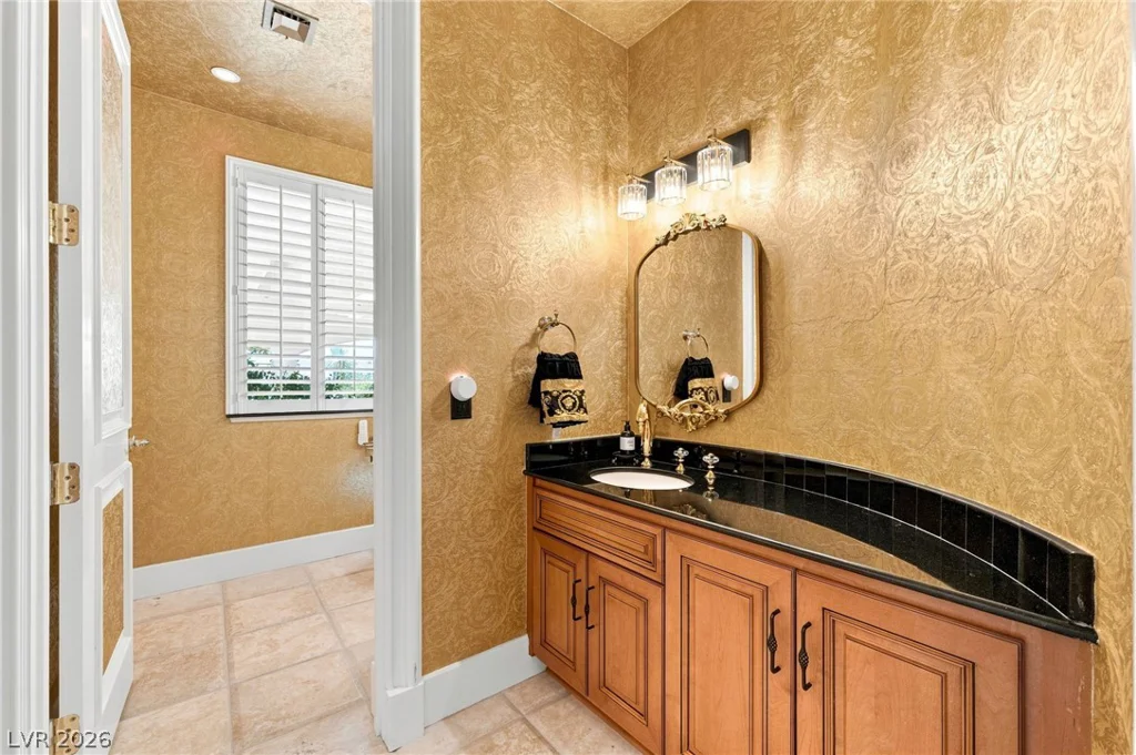 7 Rue Promenade, Henderson, NV 89011