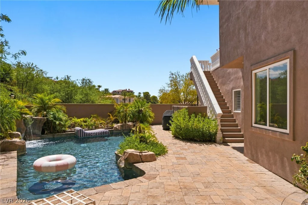 7 Rue Promenade, Henderson, NV 89011