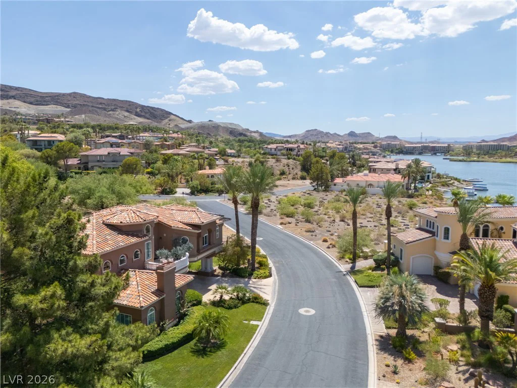 7 Rue Promenade, Henderson, NV 89011