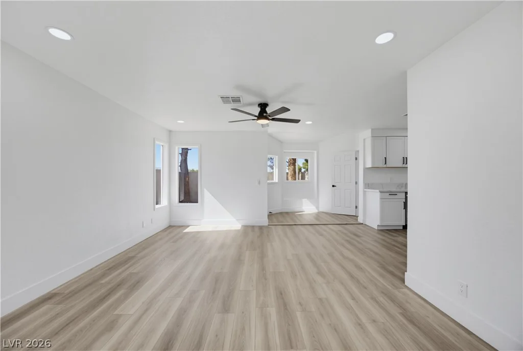 4802 Osborn, Las Vegas, NV 89110