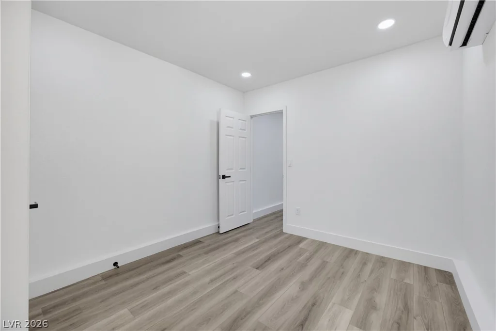 4802 Osborn, Las Vegas, NV 89110