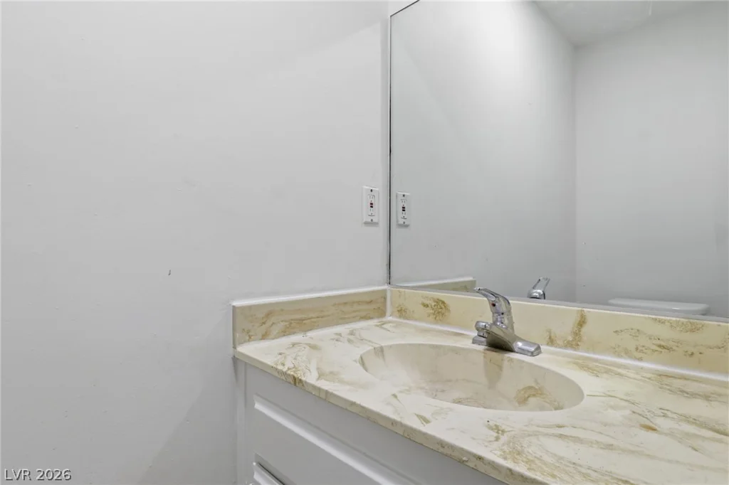 1541 Saylor, Las Vegas, NV 89108