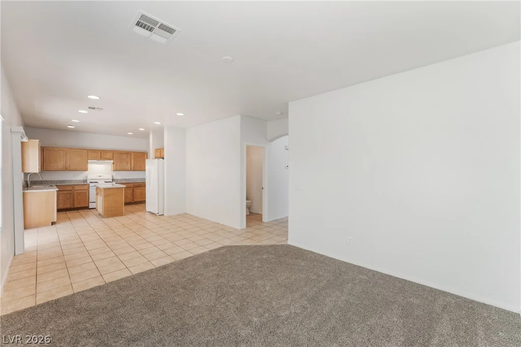5094 First Sun, North Las Vegas, NV 89081