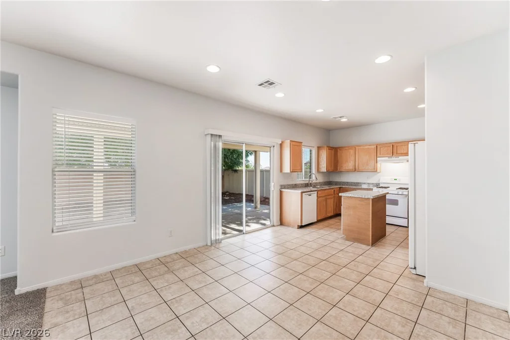 5094 First Sun, North Las Vegas, NV 89081
