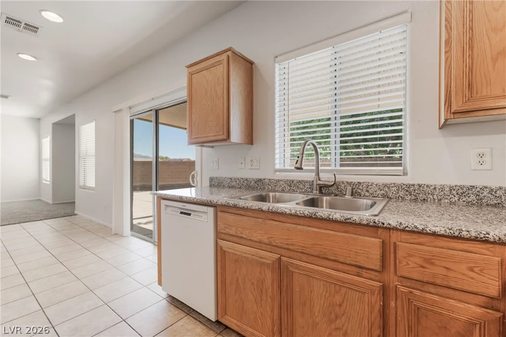 5094 First Sun, North Las Vegas, NV 89081