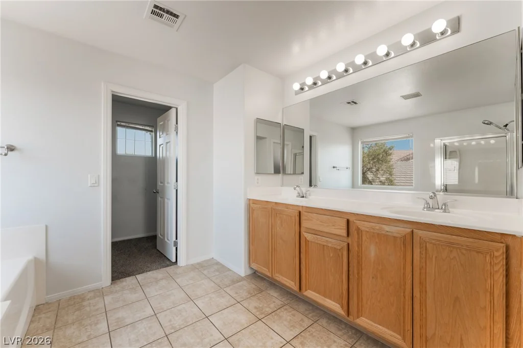 5094 First Sun, North Las Vegas, NV 89081
