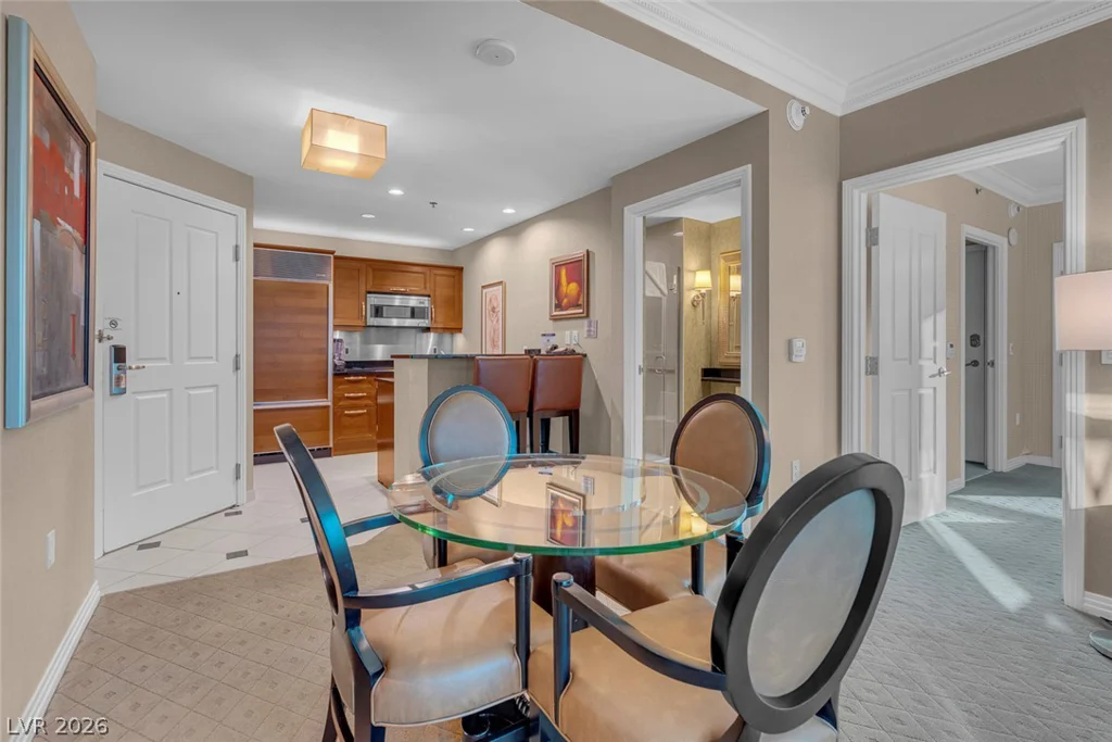 125 Harmon, Las Vegas, NV 89109