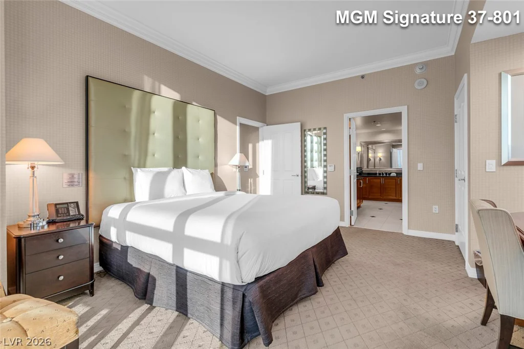 125 Harmon, Las Vegas, NV 89109