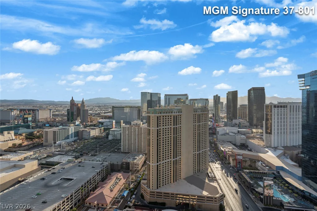 125 Harmon, Las Vegas, NV 89109