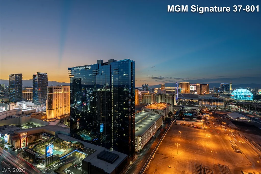 125 Harmon, Las Vegas, NV 89109
