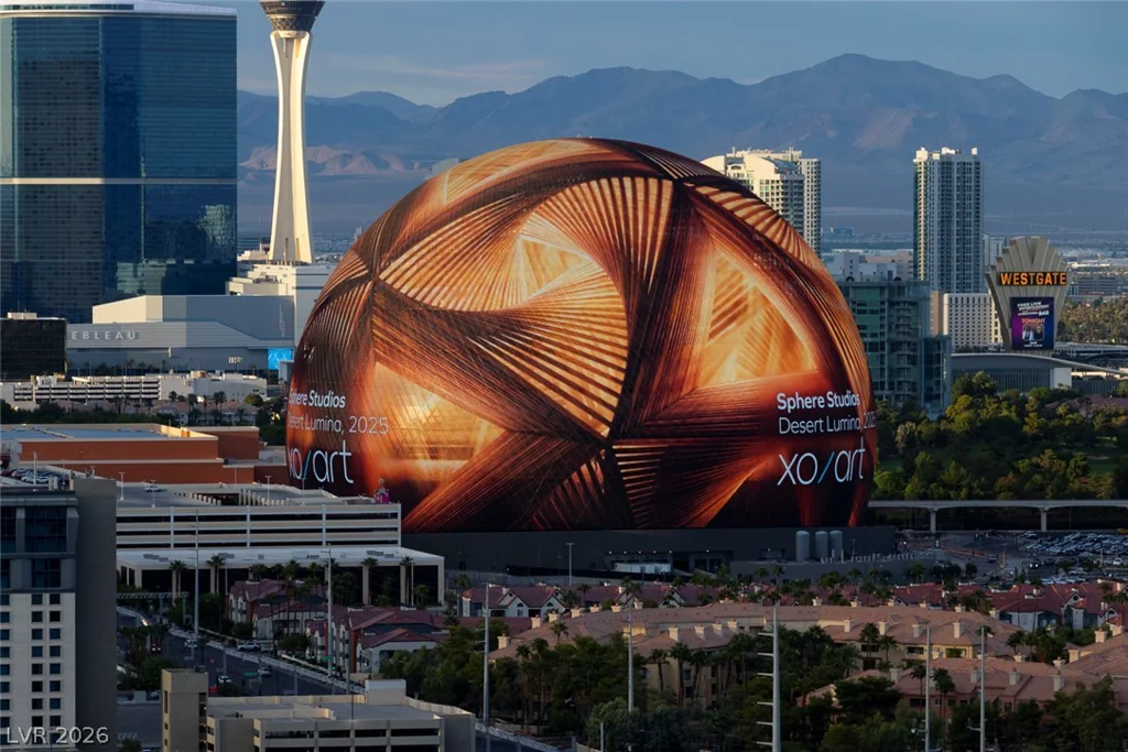 125 Harmon, Las Vegas, NV 89109