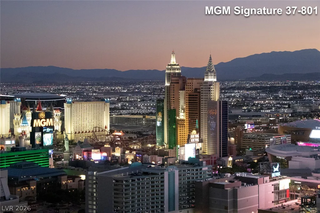 125 Harmon, Las Vegas, NV 89109