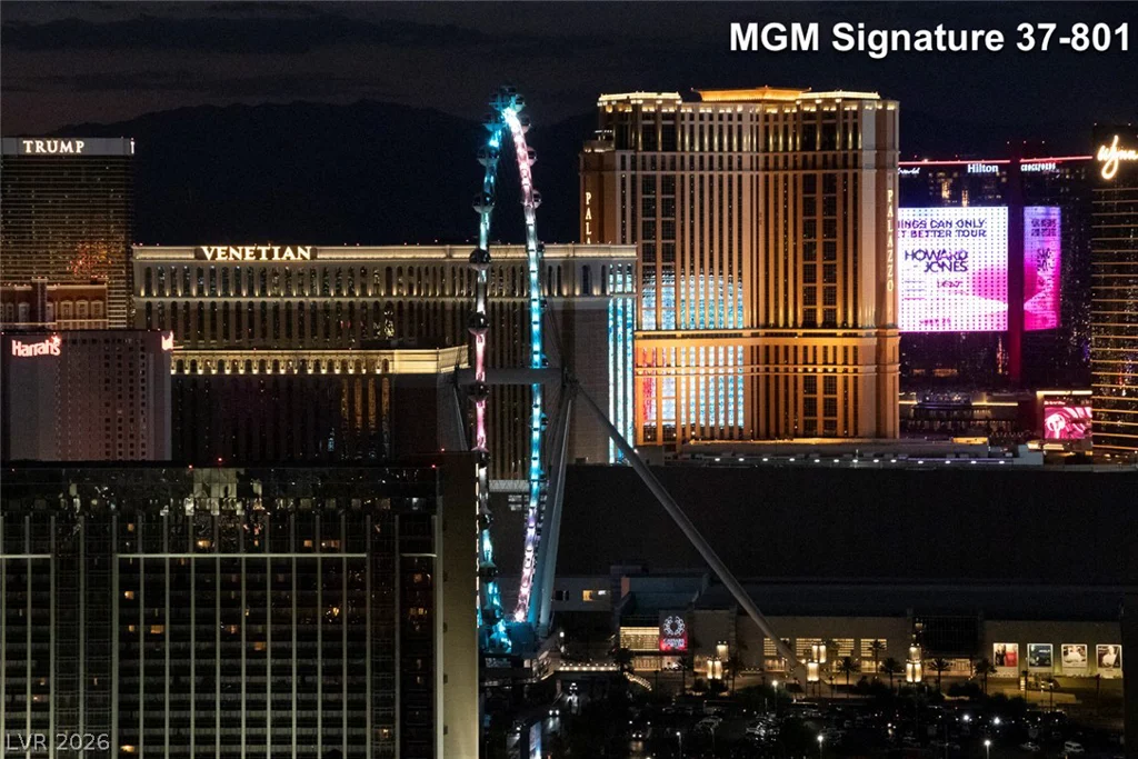 125 Harmon, Las Vegas, NV 89109