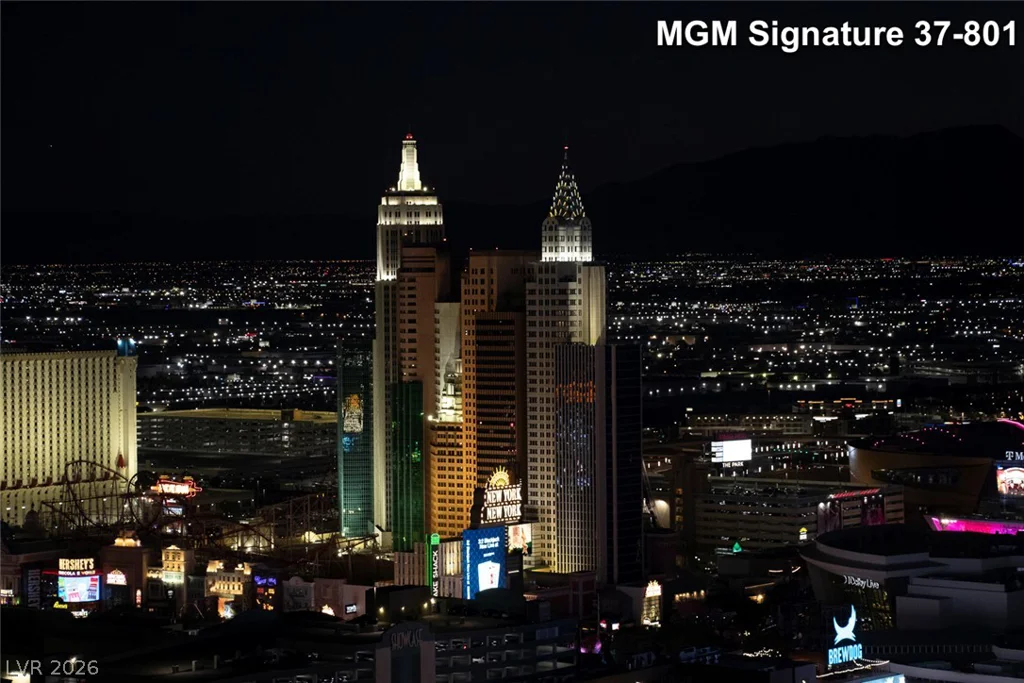 125 Harmon, Las Vegas, NV 89109