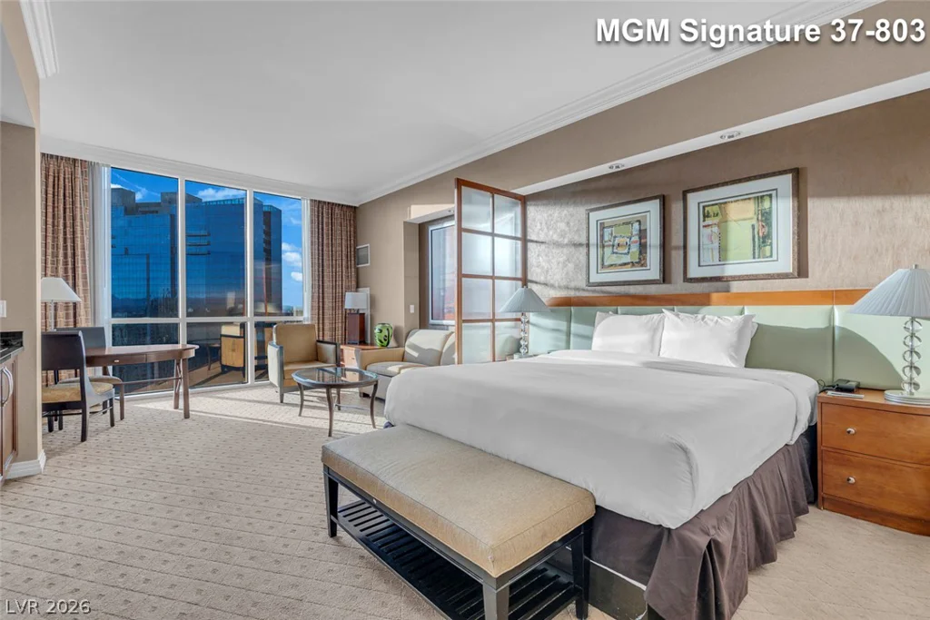 125 Harmon, Las Vegas, NV 89109