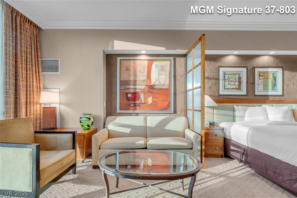 125 Harmon, Las Vegas, NV 89109