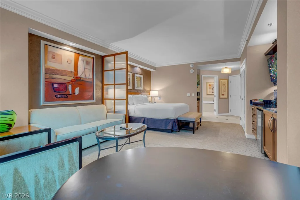 125 Harmon, Las Vegas, NV 89109