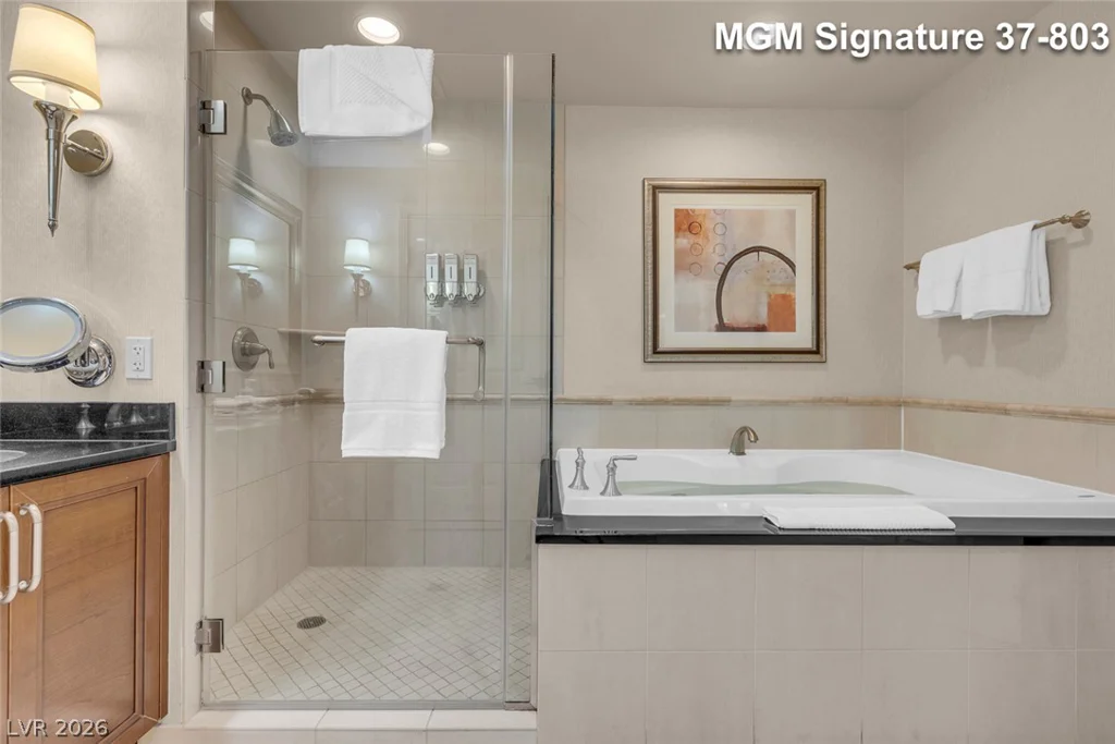 125 Harmon, Las Vegas, NV 89109