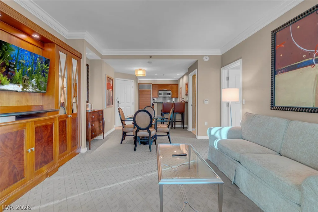 125 Harmon, Las Vegas, NV 89109