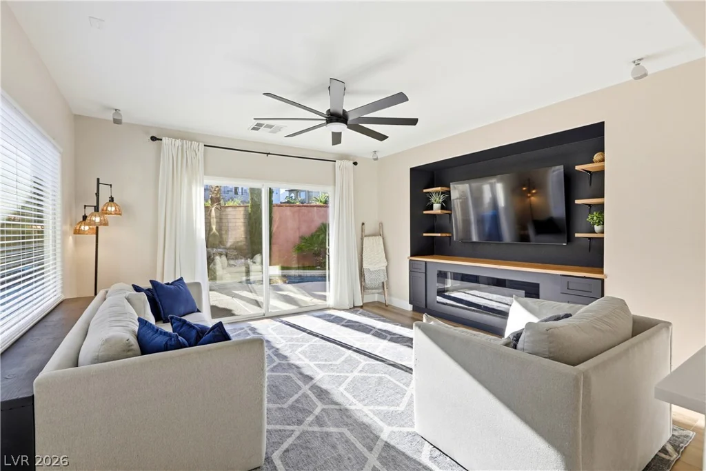 12012 Prada Verde, Las Vegas, NV 89138