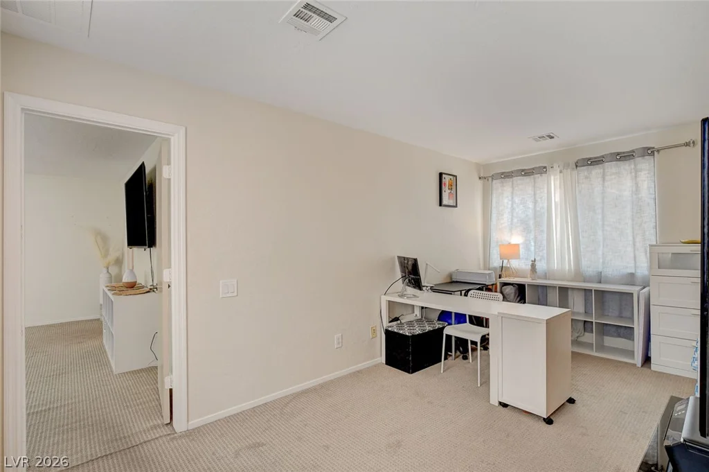 2672 Strichen, Henderson, NV 89044