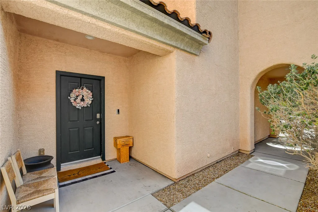 2672 Strichen, Henderson, NV 89044