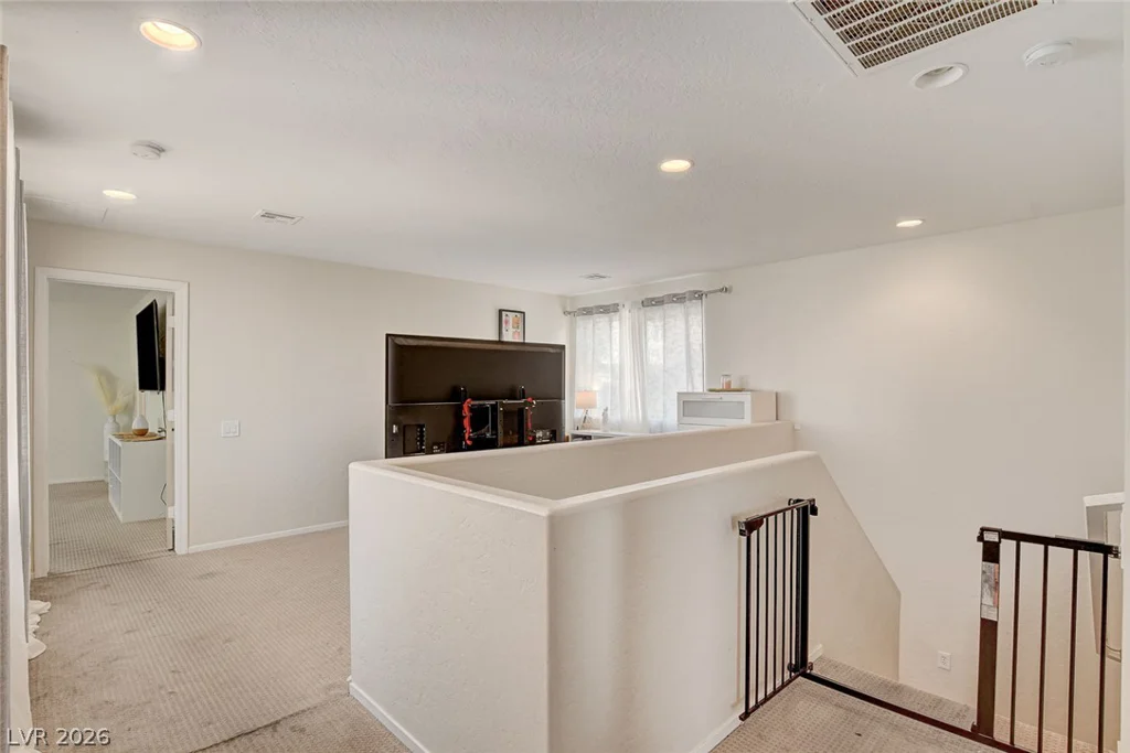 2672 Strichen, Henderson, NV 89044