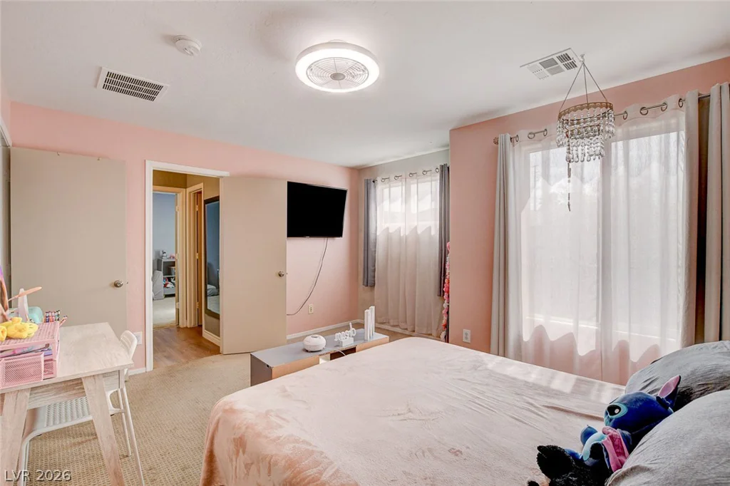2672 Strichen, Henderson, NV 89044