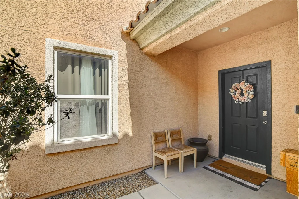 2672 Strichen, Henderson, NV 89044