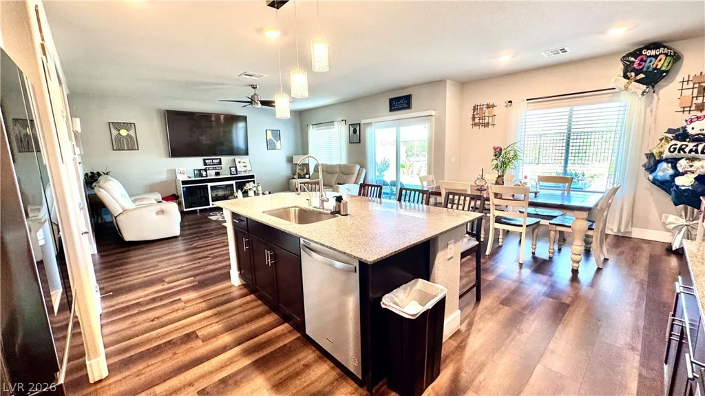4524 Pointleaf, North Las Vegas, NV 89032