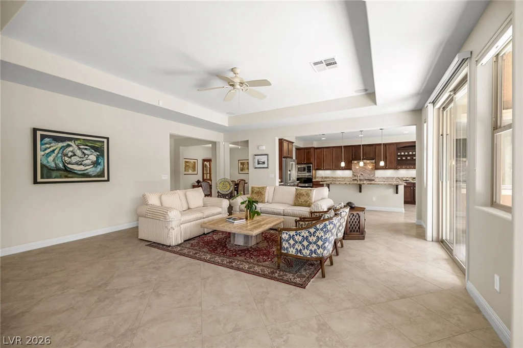 8985 Tomsik, Las Vegas, NV 89113