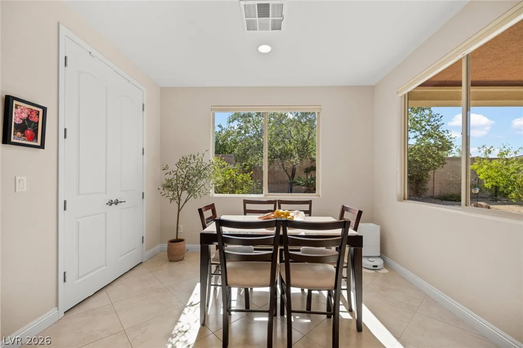 8985 Tomsik, Las Vegas, NV 89113