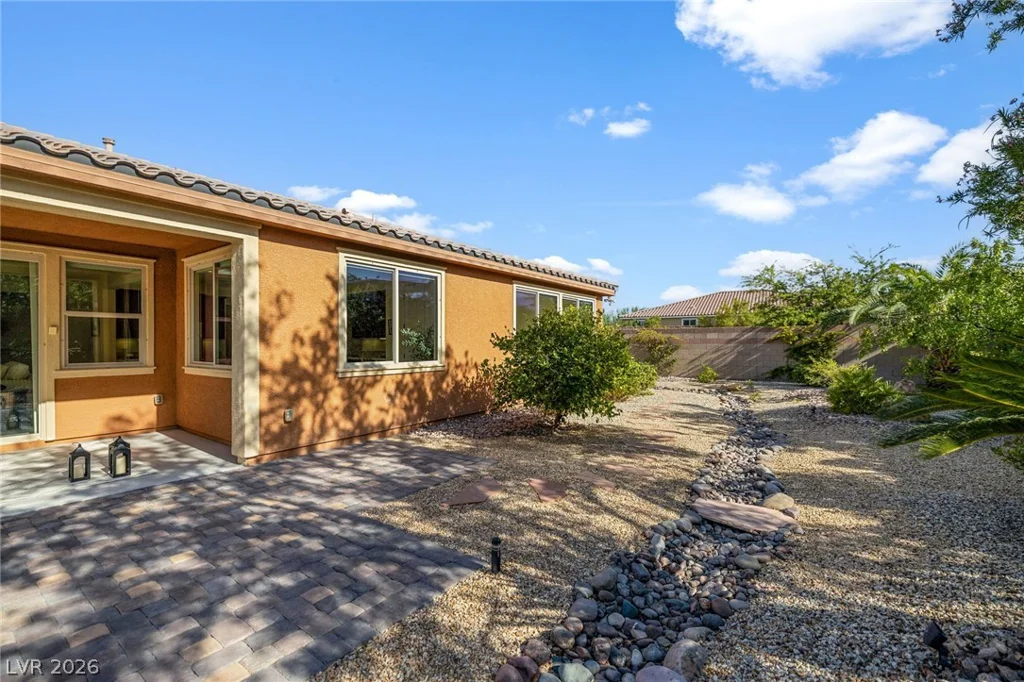 8985 Tomsik, Las Vegas, NV 89113