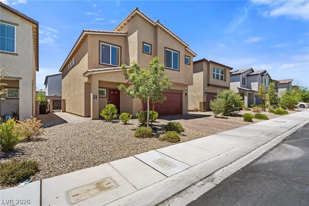 8943 Pelican Point, Las Vegas, NV 89178