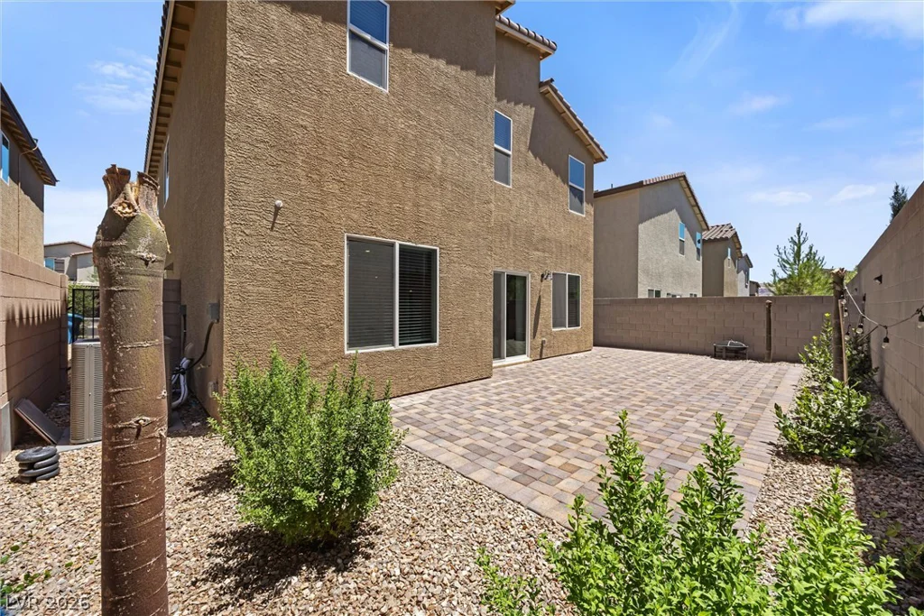 8943 Pelican Point, Las Vegas, NV 89178
