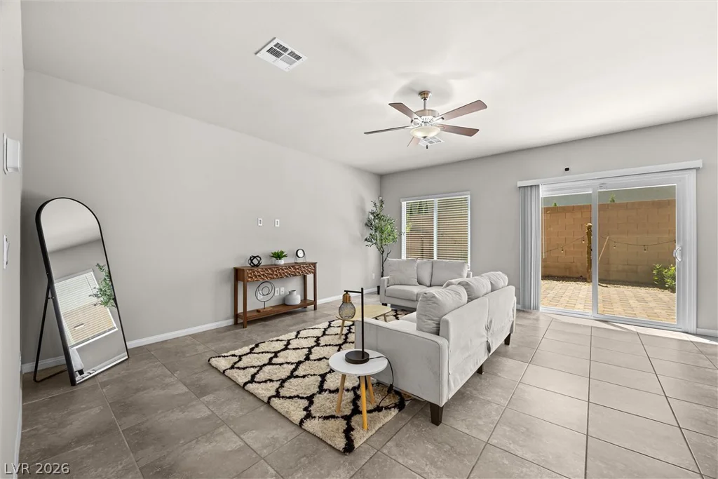 8943 Pelican Point, Las Vegas, NV 89178