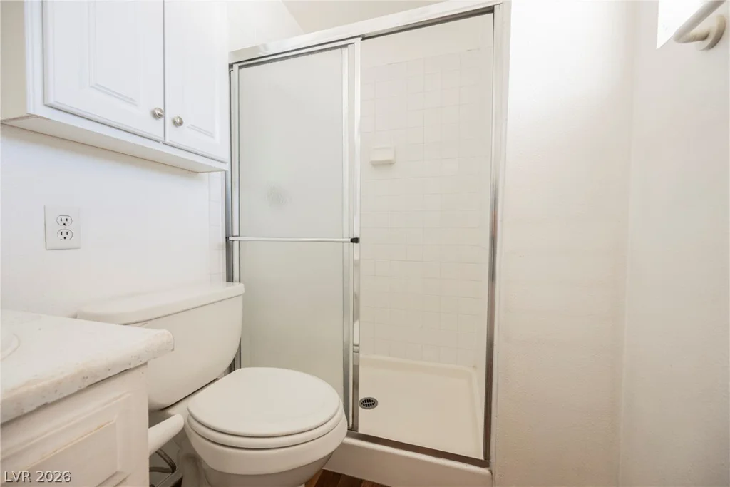 5820 Carmen, Las Vegas, NV 89108