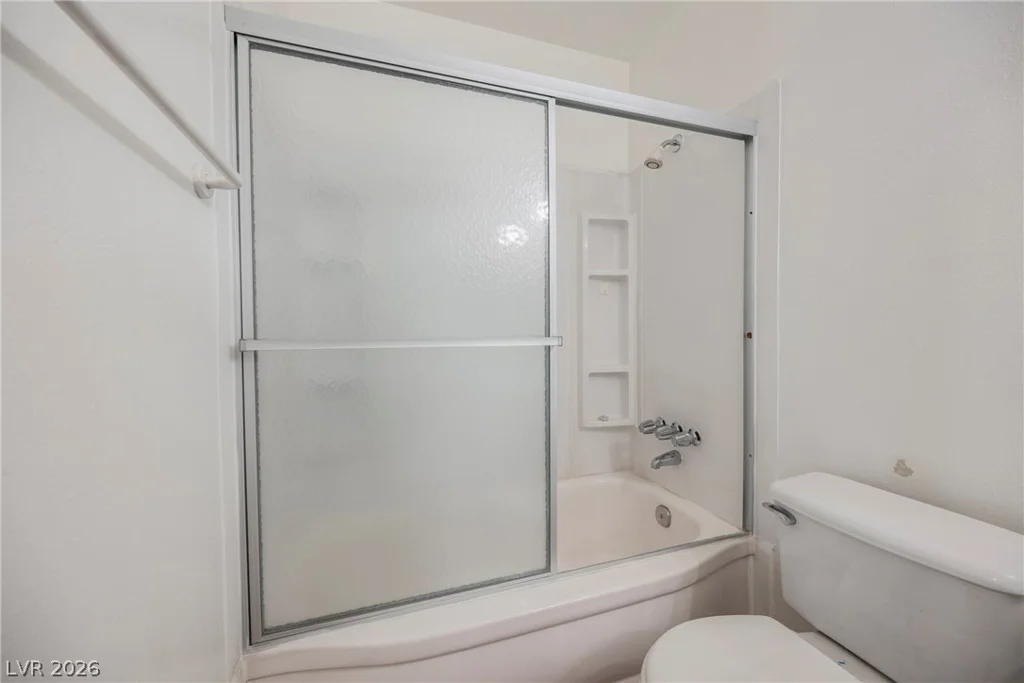 5820 Carmen, Las Vegas, NV 89108