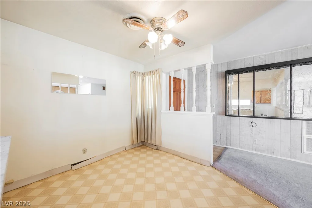 5820 Carmen, Las Vegas, NV 89108