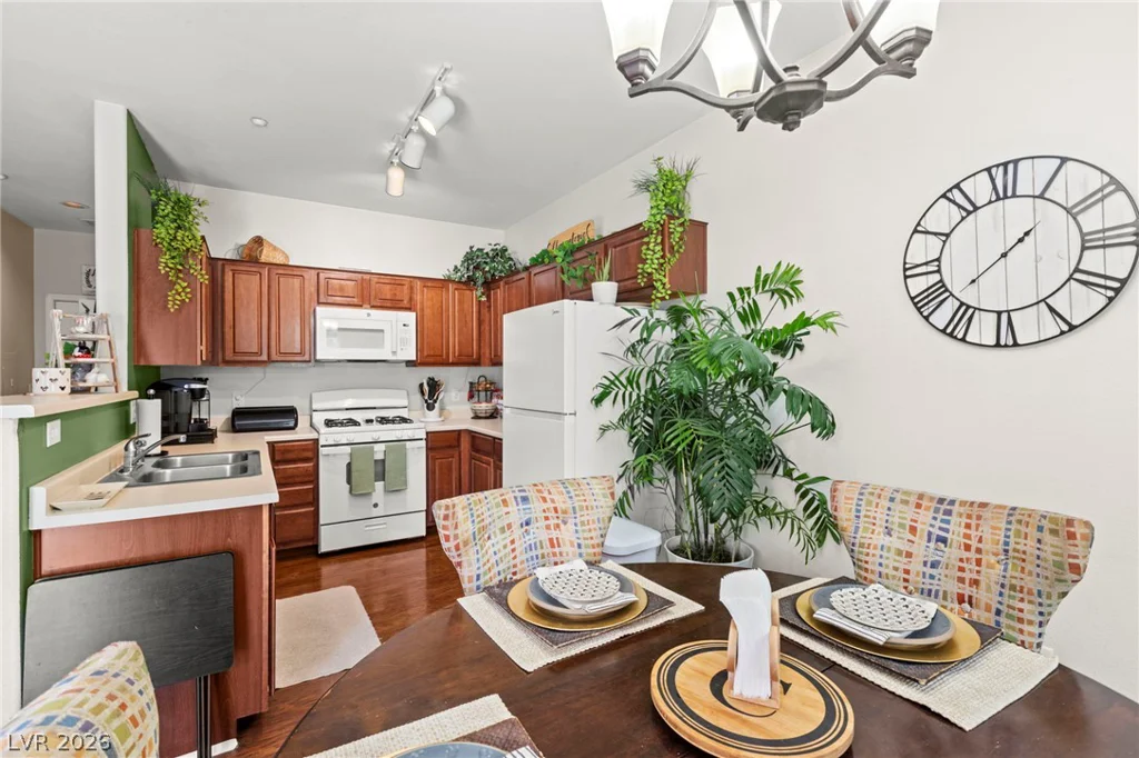 10443 Kitty Joyce, Las Vegas, NV 89129