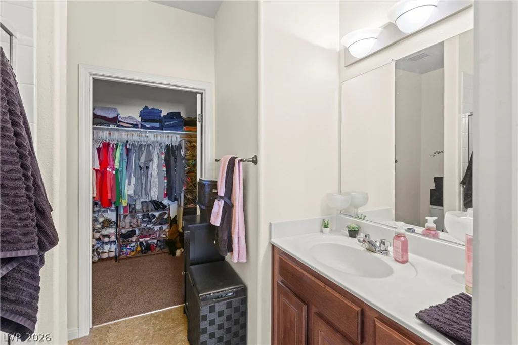10443 Kitty Joyce, Las Vegas, NV 89129