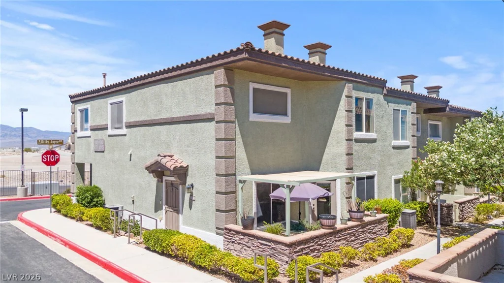 10443 Kitty Joyce, Las Vegas, NV 89129