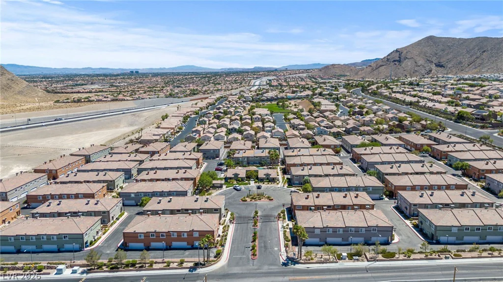 10443 Kitty Joyce, Las Vegas, NV 89129