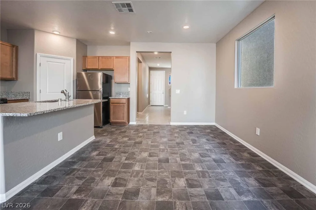 6955 Stone Cactus, North Las Vegas, NV 89086