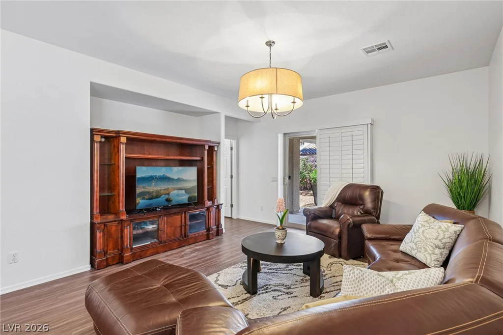 3879 Paint, Las Vegas, NV 89122