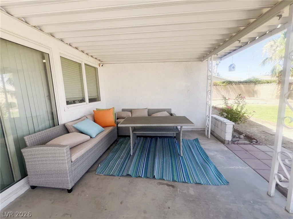 4194 Greenpoint, Las Vegas, NV 89147