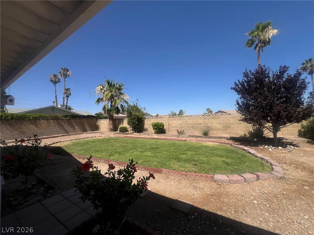 4194 Greenpoint, Las Vegas, NV 89147